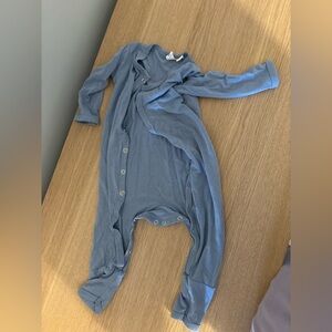 KYTE baby slate 6-12 romper